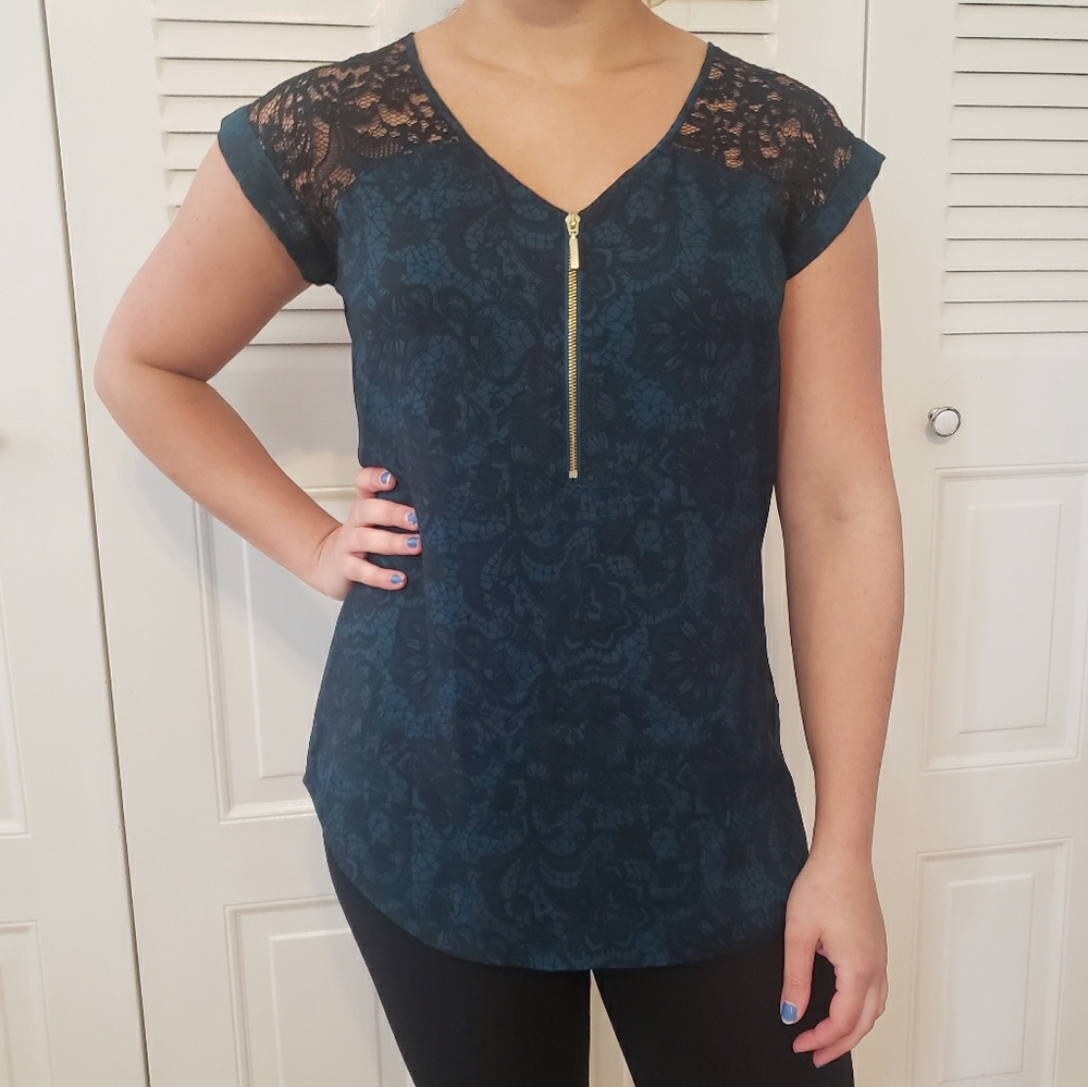 Express Front Zip Shirt with Lace Back